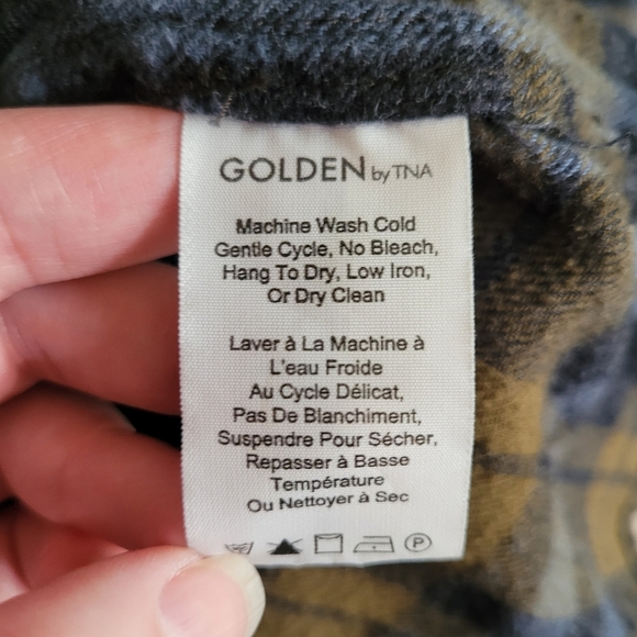 Aritzia Golden by TNA oversized plaid flannel shirt size small - Picture 12 of 13